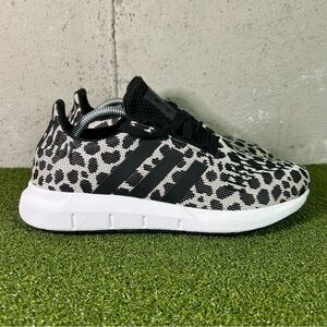 Adidas Swift Run Black White Leopard Print BD7962 Sneakers Shoes Women’s 7.5